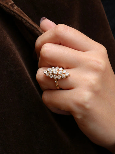 Bague Bague marquise vintage or jaune diamants 58 Facettes J368