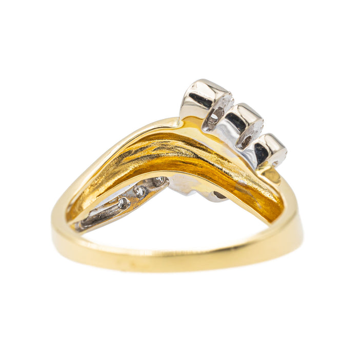 Yellow gold diamond ring