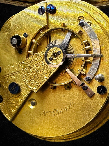 Montre Montre de poche anglaise Laver – Boîtier en argent Chester 1900 – Mouvement plaqué or 58 Facettes