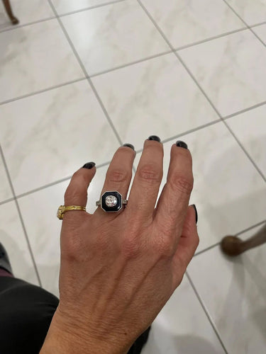 Bague 54 Bague Art Déco en or et diamants de 1,05 carat avec onyx 58 Facettes