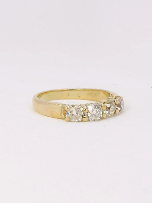 Bague 52 Bague or jaune diamants 58 Facettes J385