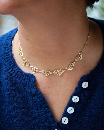 Collier Collier Draperie Ancien Court Maille Filigrane Or Jaune 58 Facettes A11610