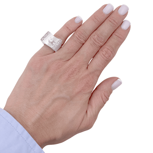 Bague 47 Bague "Tank", or rhodié, platine, diamants. 58 Facettes 34469