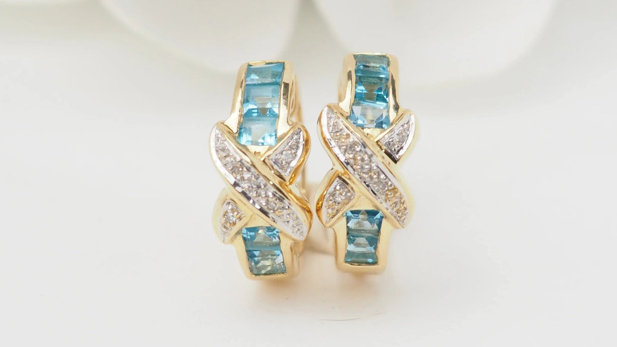 Boucles d'oreilles Boucles d'oreilles créoles or blanc Topaze bleue diamants 58 Facettes 28590
