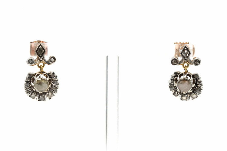 Boucles d'oreilles Boucles d'oreilles Napoléon III en or jaune 18 carats et argent serties de diamants 58 Facettes B790