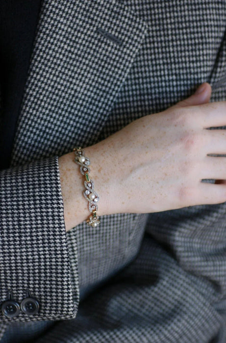 Bracelet Bracelet or jaune et platine perles fines diamants et émeraudes 58 Facettes