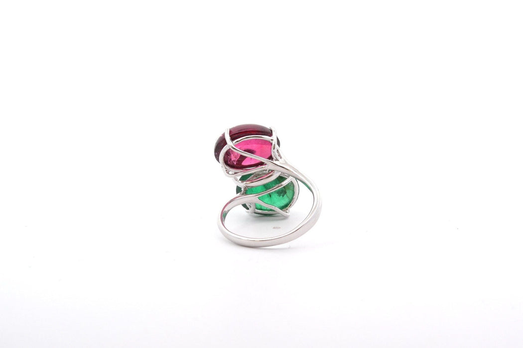 White gold ring with cabochon tourmalines and diamonds