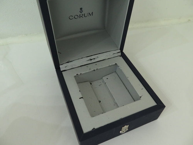 Montre montre CORUM admiral's cup 41 mm automatique acier 58 Facettes 261220