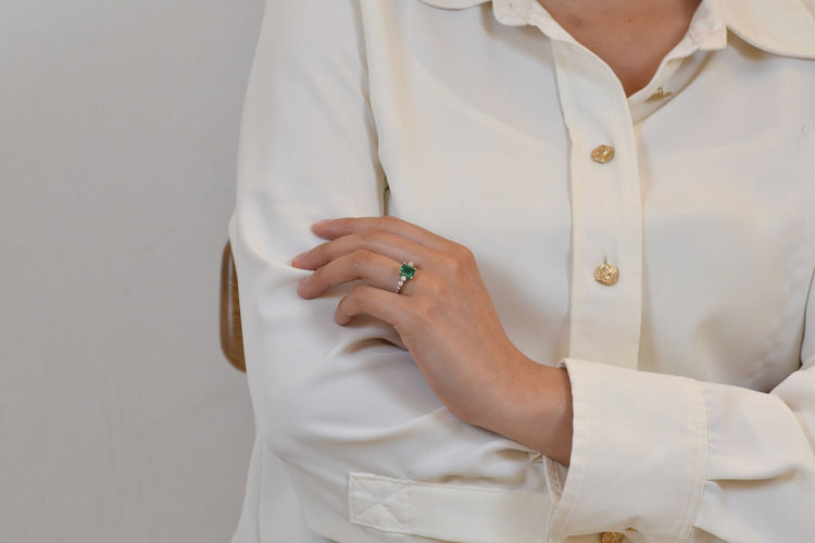 Bague 55 Bague vintage émeraude de 1,90cts 58 Facettes 24799-26633