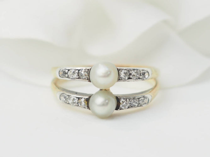 Bague 56 Bague ancienne en or jaune, perles de culture et diamants 58 Facettes 33416