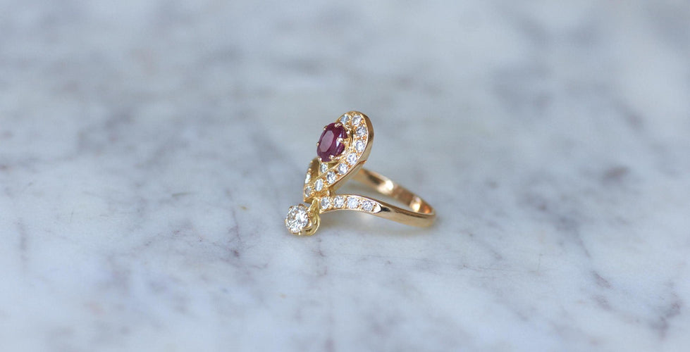 Bague 53 Bague Duchesse Diamants et Rubis sur Or Jaune 58 Facettes