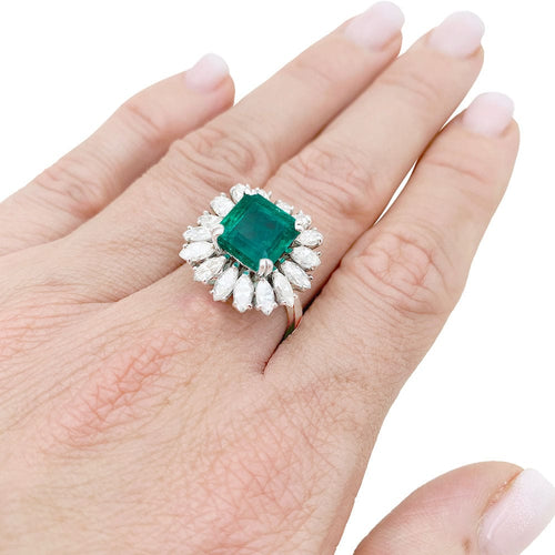 Bague 53 Bague or blanc, diamants, émeraude. 58 Facettes 33994