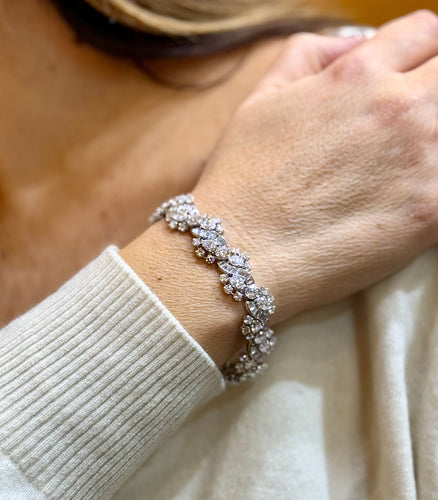 Bracelet Bracelet haute joaillerie en platine , or et diamants 58 Facettes
