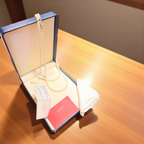 Collier Sautoir en perles de culture Akoya Tasaki – 120 cm – Certificat (2009) 58 Facettes 8059A