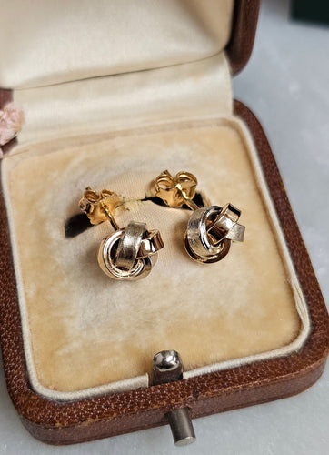 Boucles d'oreilles Boucles d'oreilles nœuds or jaune et blanc 58 Facettes 653