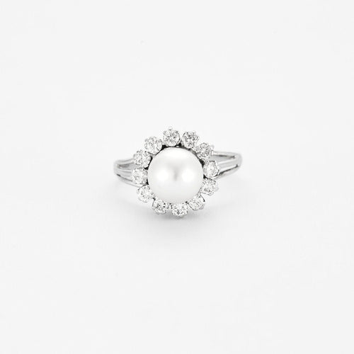 Bague 56 Bague or blanc perle akoya et diamants 58 Facettes