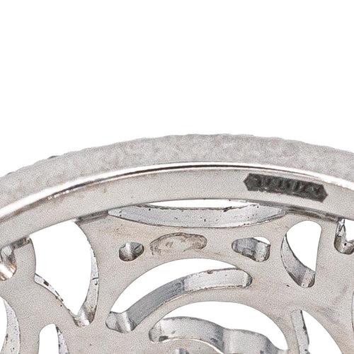 Bague 51 Chanel Bague Bandeau Camélia  Or blanc Diamant 58 Facettes 4416094RV