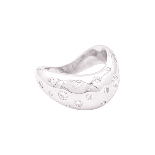 50 Bague Fred "Mouvementée" or blanc, diamants. 58 Facettes 34238