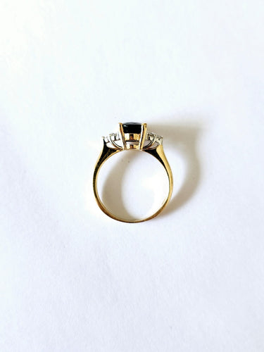 Bague 52 Bague saphir ovale et diamants en or jaune 18k 58 Facettes