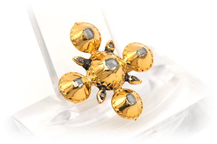 Broche Broche Napoléon III or jaune diamants taille rose 58 Facettes 13962