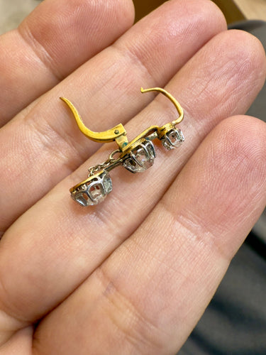 Boucles d'oreilles Boucles d’oreilles dormeuses ancienne en or et diamants 58 Facettes