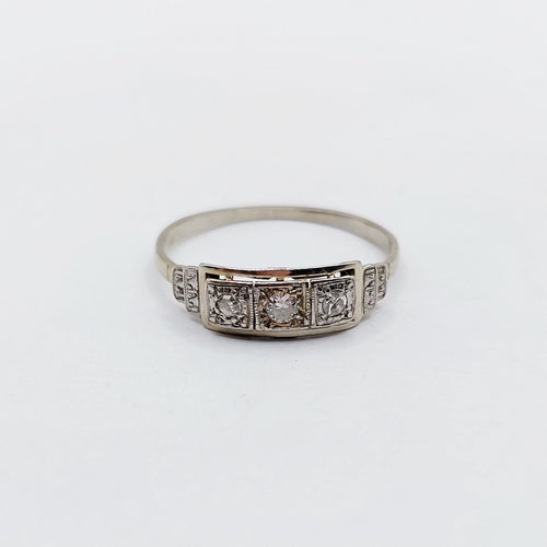 Bague 54 Bague jarretière art deco or blanc 18k et platine, diamants taille brillants (circa 1920) 58 Facettes A05583