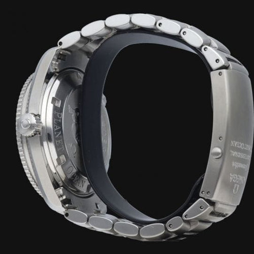 Montre Omega Montre Seamaster Planet Ocean 600M 58 Facettes MT43750