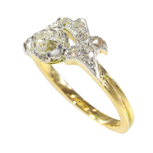 Bague 53 La bague Belle Époque : quand l'histoire rencontre le luxe 58 Facettes 22152-0291