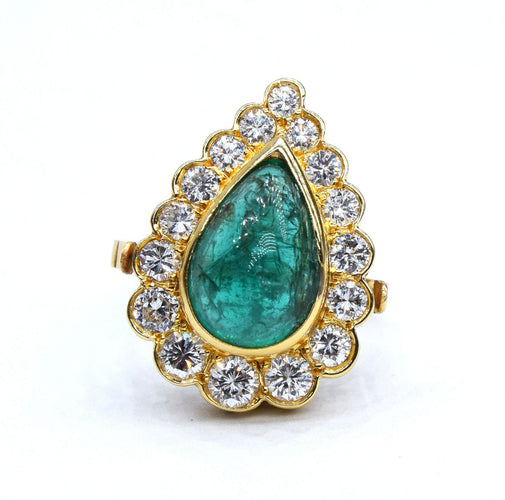 Bague Bague en or jaune avec émeraude 58 Facettes