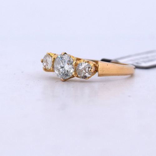 Anello antico con diamanti en or jaune 18 kt 58 Facettes