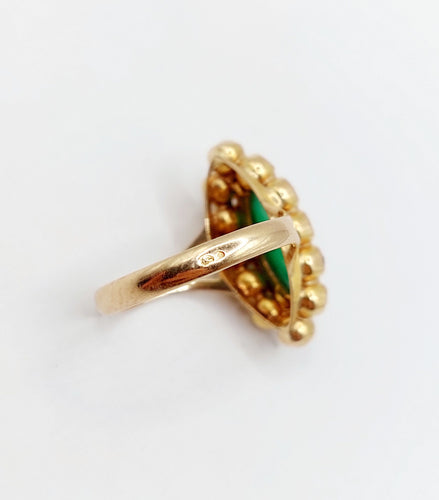 Bague 53 Bague marquise or jaune, chrysoprase et grenats (circa 1890) 58 Facettes A05098