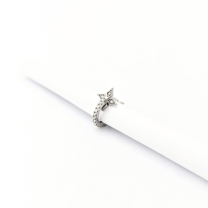 White gold diamond piercing