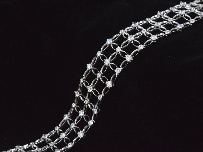 Bracelet White gold bracelet with diamonds 58 Facettes 3047