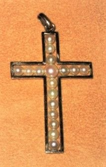 Pendentif Croix Art Déco or blanc et perles 58 Facettes C 373   MD22