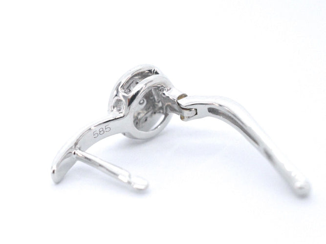 Boucles d'oreilles Boucles d'oreilles en or blanc avec diamants 58 Facettes 2280