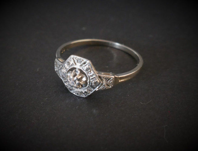 Squillo Art Deco Diamanti platino E Oro Bianco