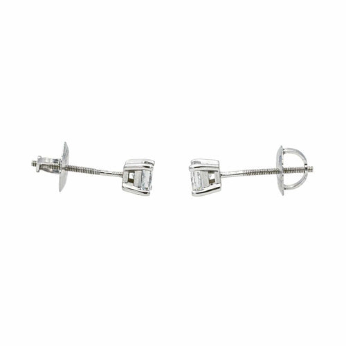 Boucles d'oreilles Boucles d'oreilles Puces Or blanc Diamant 58 Facettes 4183092CN