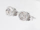 Boucles d'oreilles Boucles d'oreilles en or blanc avec un diamant taille brillant 58 Facettes 2090