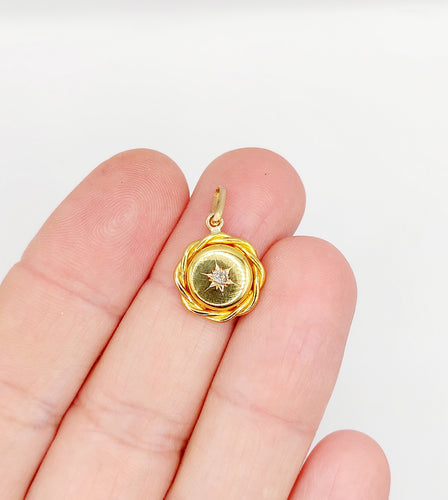 Pendentif Pendentif Art Déco or jaune, diamant taille ancienne serti étoilé (circa 1950) 58 Facettes A06315