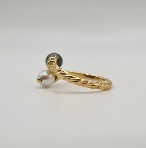 Bague 54 Bague or jaune perles de culture et diamants 58 Facettes