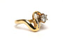 Bague 53 Bague contemporaine en or jaune 18 carats sertie de diamants 58 Facettes 21953