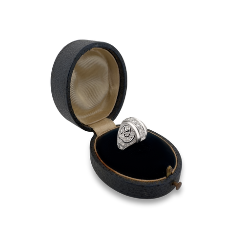 Art Deco Platin- und Diamantring Portugal, um 1925–1935 