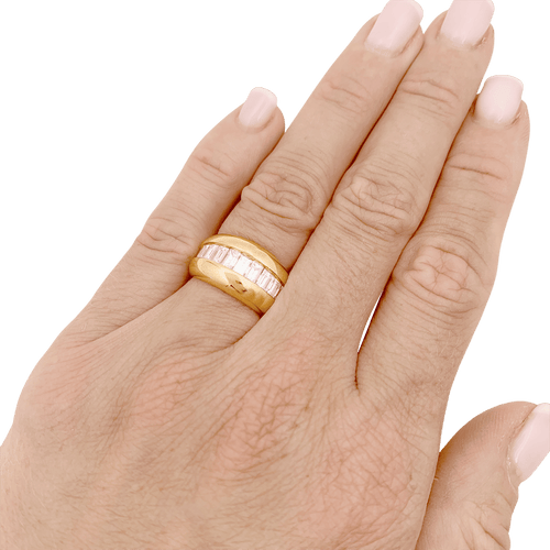 Bague Bague Cartier, "Odin", or jaune, diamants taille émeraudes. 58 Facettes 34672