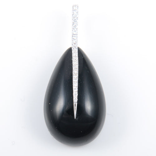 Pendentif Pendentif or blanc, diamants et agate 58 Facettes