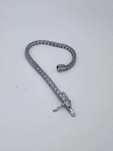 Narukvica Rivièra narukvica od belog zlata sa dijamantima 58 Facettes UKA000085GM