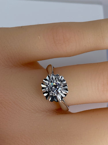 Bague Bague en or blanc Diamant taille brillant 58 Facettes AB462