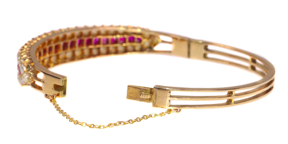 Bracelet La majesté des rubis victoriens : un bracelet antique 58 Facettes 21273-0596