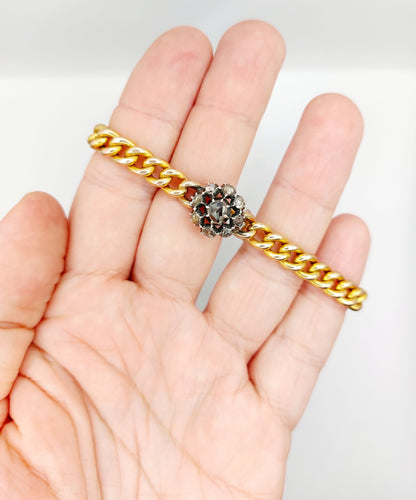 Bracelet Bracelet or jaune et argent, marguerite ornée de diamants 58 Facettes A05479