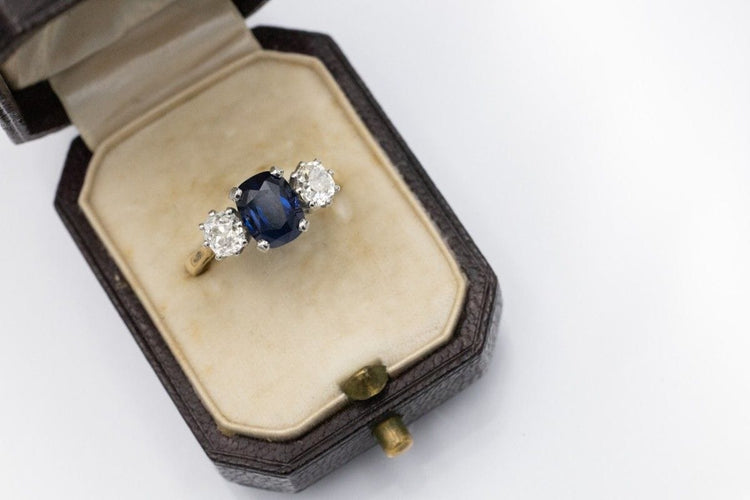 Bague Bague ancienne saphir et diamants en or jaune 18k et platine 58 Facettes 11703