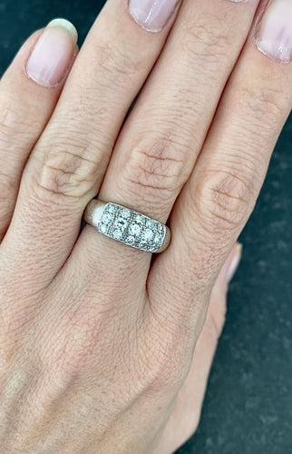 Bague 54 Bague d'époque année 1960/70 or blanc diamants 58 Facettes